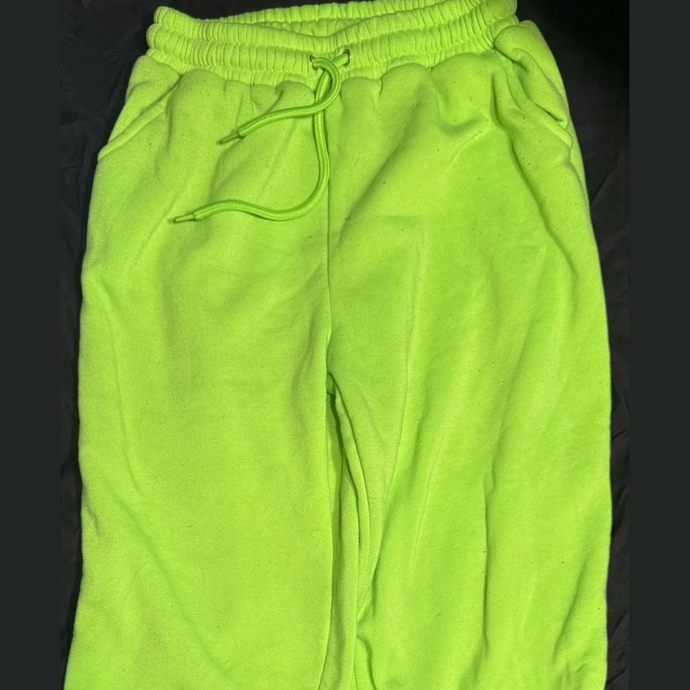 Roma Concept By Rosee Lime Green Women’s Sweatpants SIZE S / $15 OBO